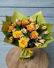 Букет цветов из:  Альстромерии и Розы в Нижней Омке