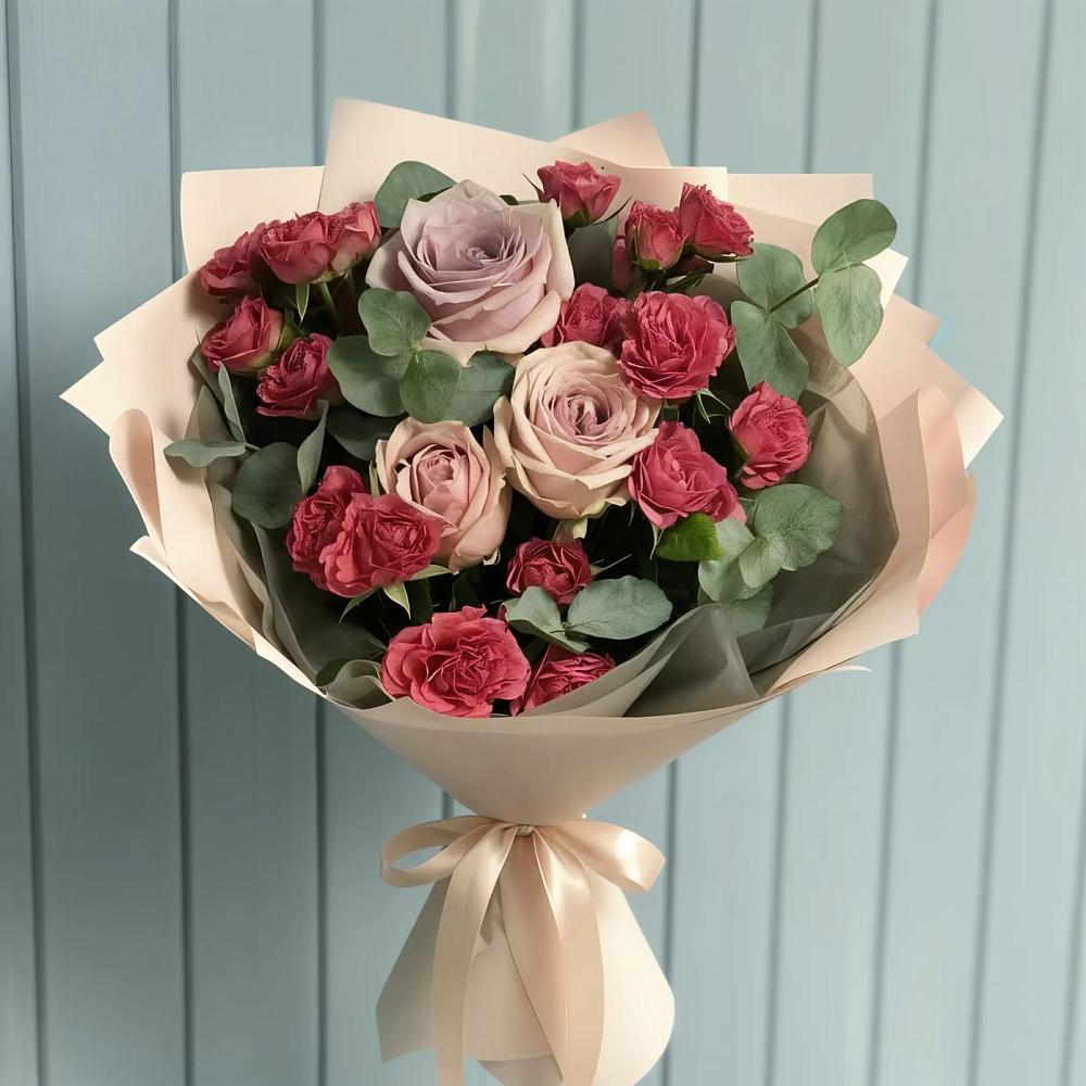 Букет цветов из: Гвоздики и Розы в Нижней Омке