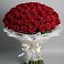 Букет 101 Красная роза Блэк Мэджик в Нижней Омке