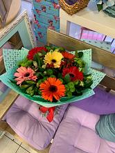 Букет цветов из:  Герберы, Хризантемы и Альстромерии #REPLACE_PRED# Нижней Омке