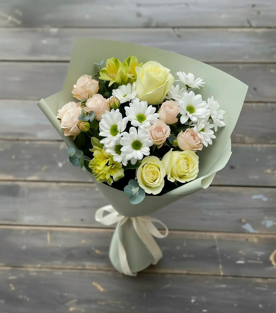 Букет цветов из: Альстромерии, Розы и Хризантемы в Нижней Омке