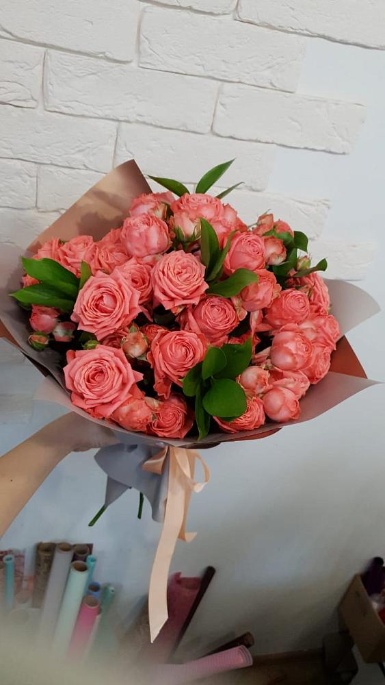 Букет цветов из: Розы в Нижней Омке