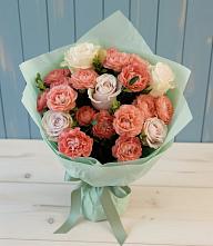 Букет цветов из:  Розы #REPLACE_PRED# Нижней Омке