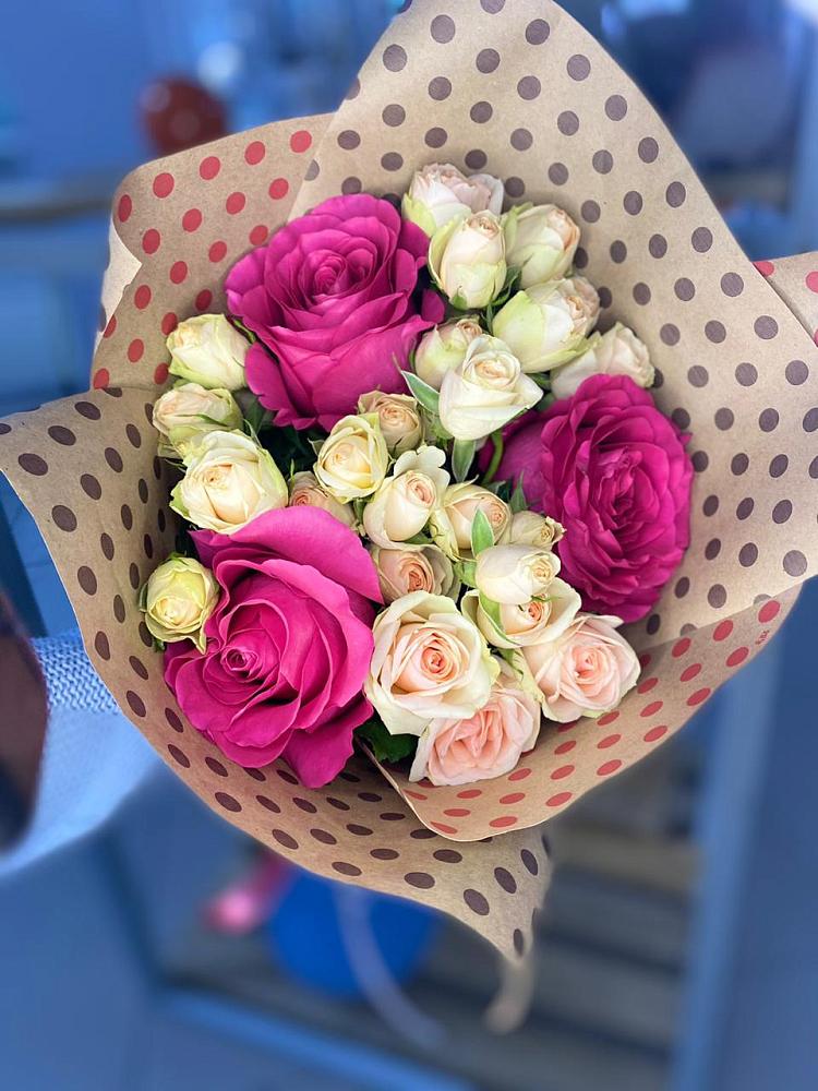 Букет цветов из: Розы в Нижней Омке