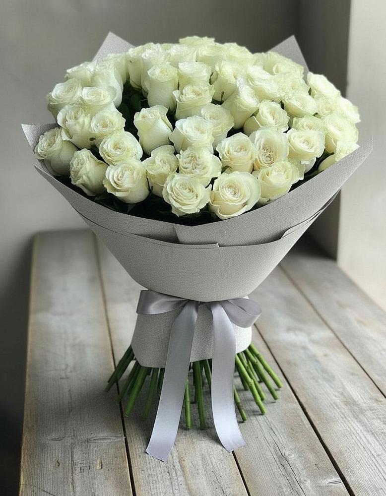 Букет 35 Белых роз в Нижней Омке