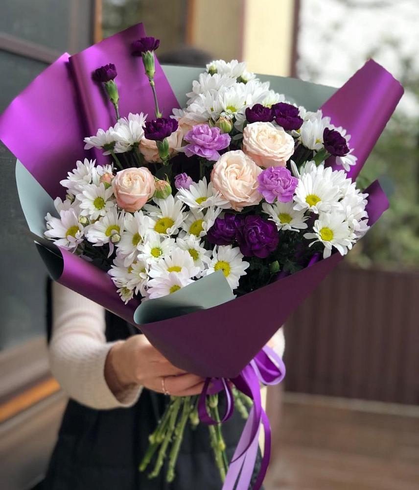 Букет цветов из: Хризантемы, Гвоздики и Розы в Нижней Омке