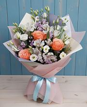 Букет цветов из:  Лизиантусы, Розы, Альстромерии и Гипсофила #REPLACE_PRED# Нижней Омке