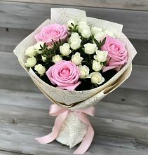 Букет цветов из:  Розы #REPLACE_PRED# Нижней Омке