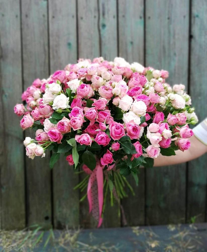 Букет Розовые кустовые розы Натали и Лав Лидия в Нижней Омке