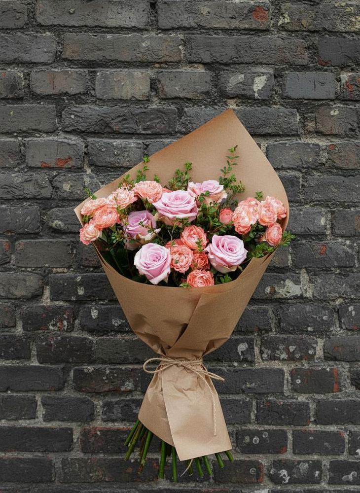 Букет цветов из: Розы в Нижней Омке