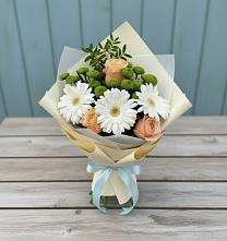 Букет цветов из:  Герберы, Розы и Хризантемы в Нижней Омке